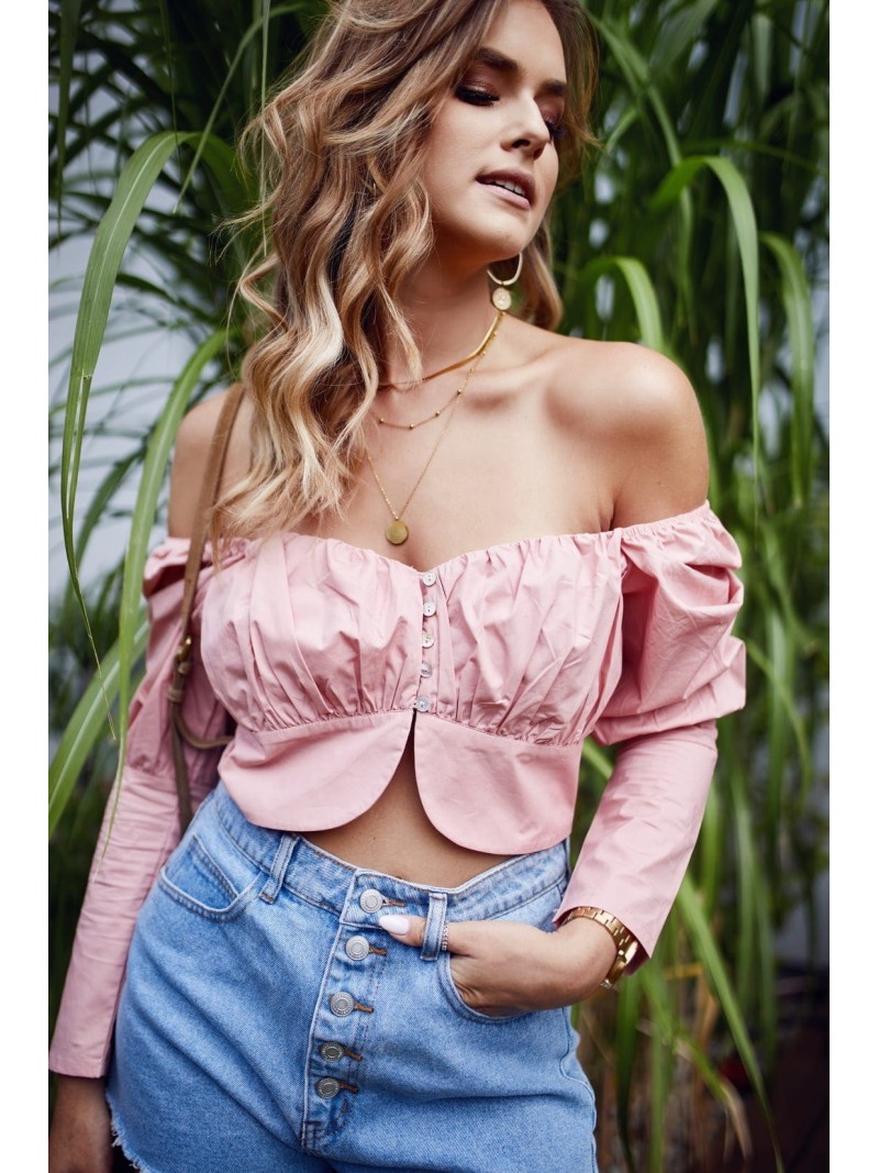 Short blouse with a heart neckline, pink 4070 - Online store - Boutique